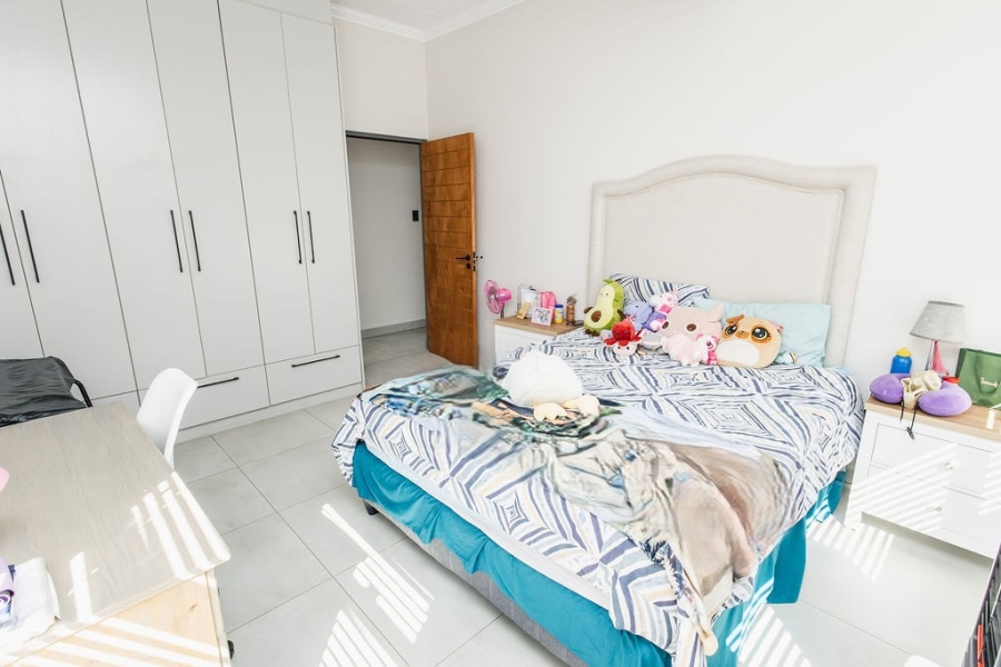 4 Bedroom Property for Sale in Woodland Hills Bergendal Free State